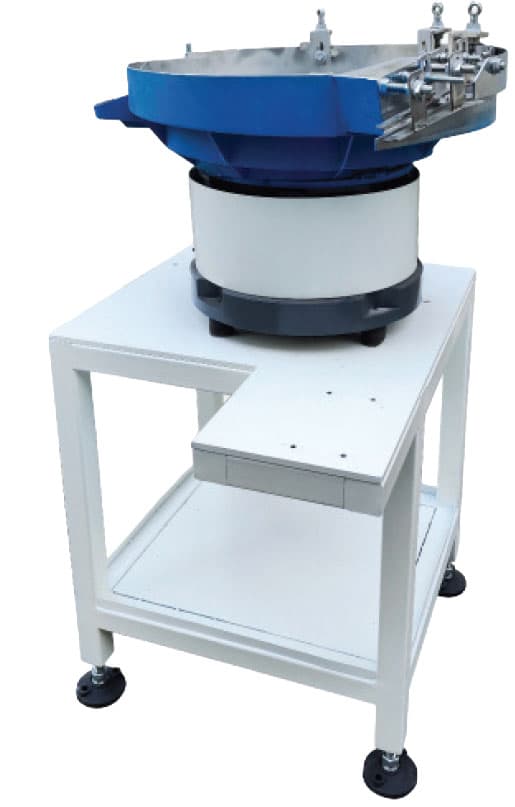 Vibratory bowl feeder for fasteners