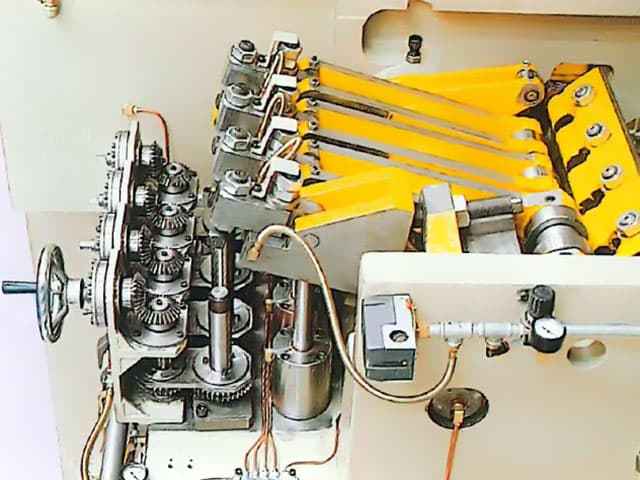 Length ejector regulator