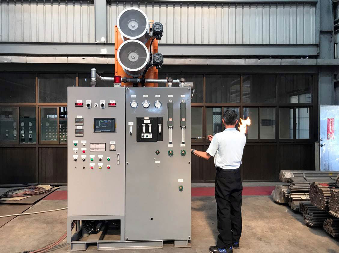 the Generator of Endogas Production with Automatic Temperature Control Panel