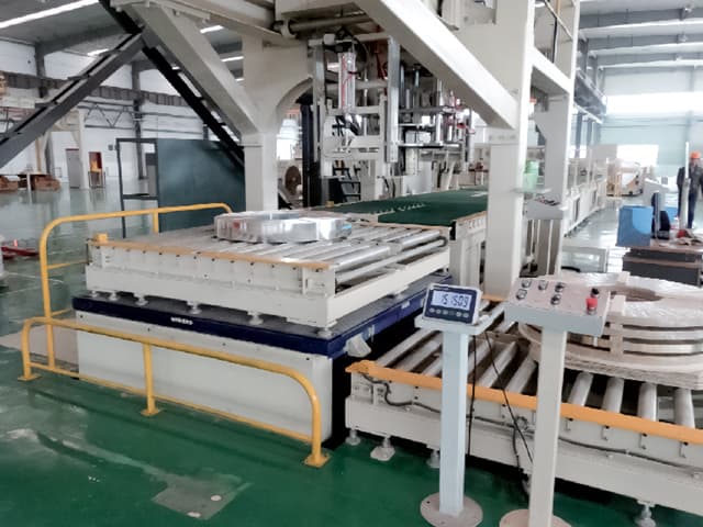 stacking table and weighing system