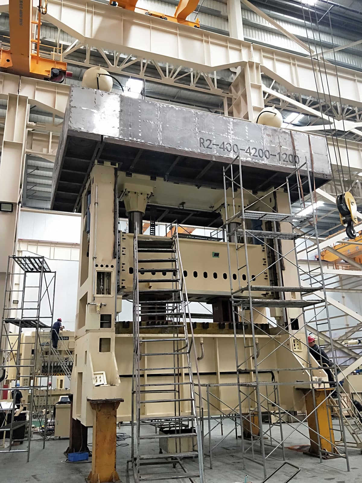 assembly of metal stamping press R2-400 series