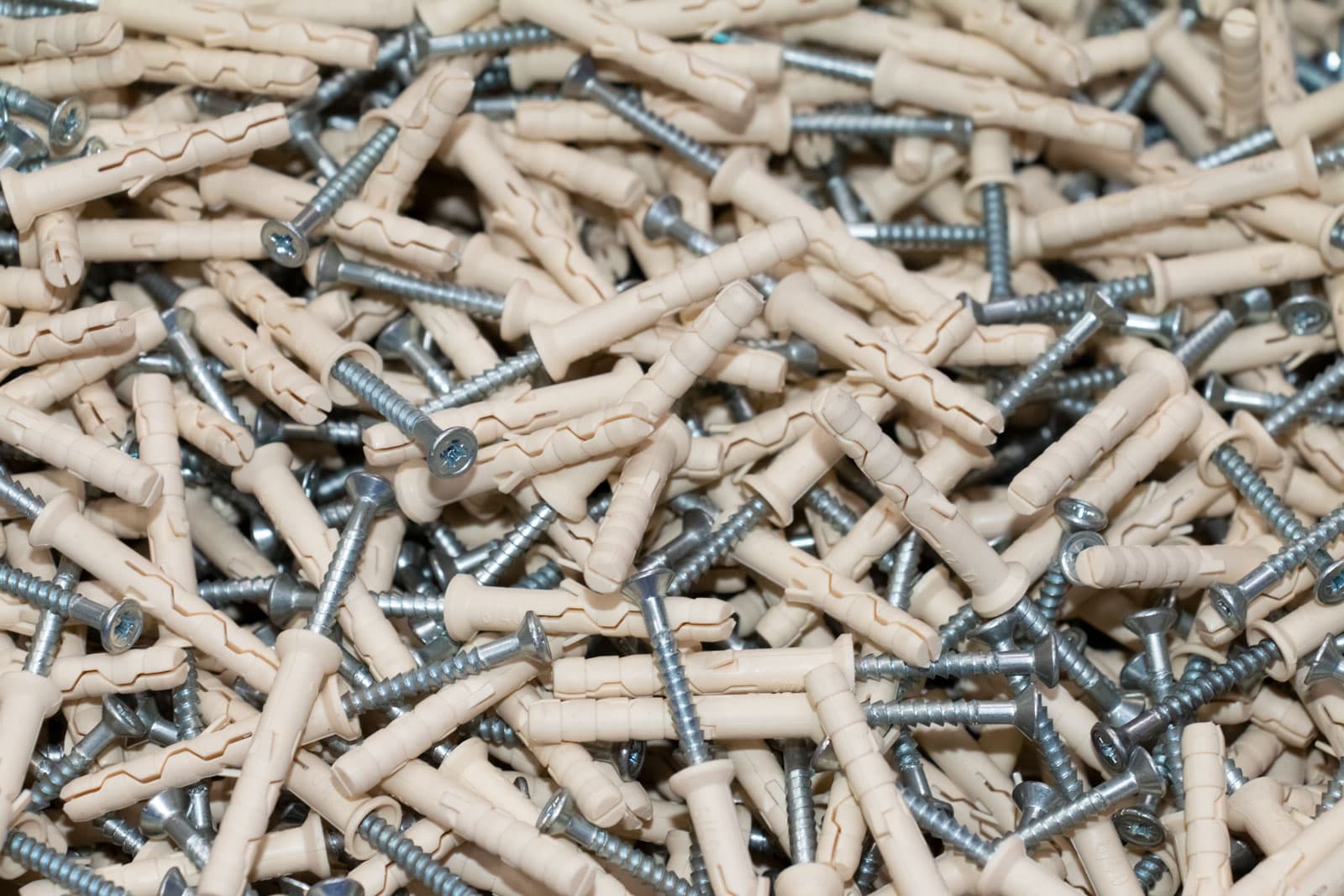 screw dowel assembly