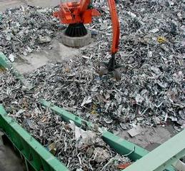 PRE-CRUSHING EQUIPMENT FOR METAL SCRAP