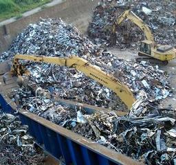 PRE-CRUSHING EQUIPMENT FOR METAL SCRAP